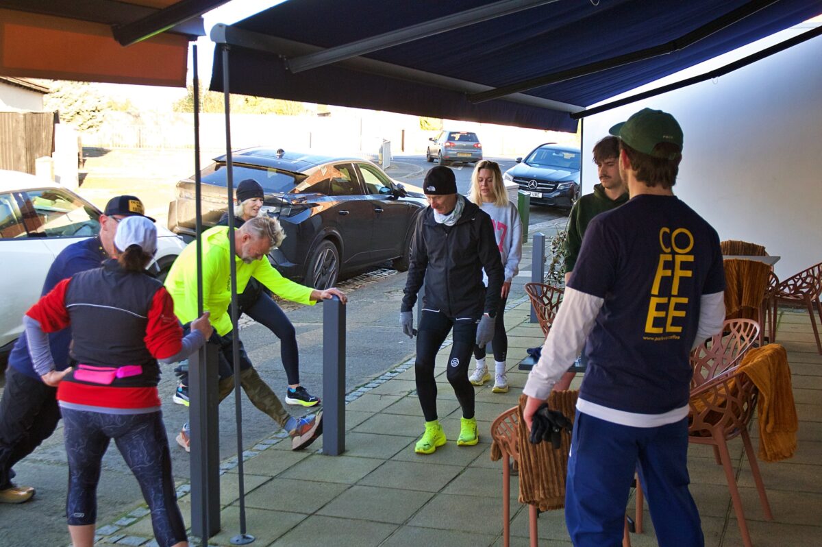 run club group warm up